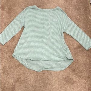 Girls Old Navy shirt. Medium